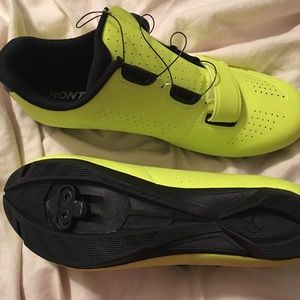 Cycling Shoes Like New
